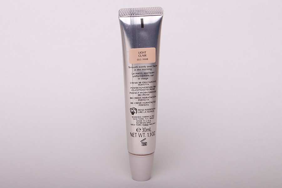 Shiseido Perfect увлажняющий BB Cream SPF30 Легкий Клер: OTзыВ ...